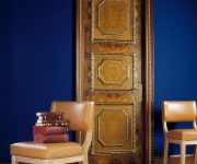 Expensive door with gold made in the Baroque style 180x150 - How to choose Interior Doors