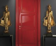 Red door Chinese antique Baroque style