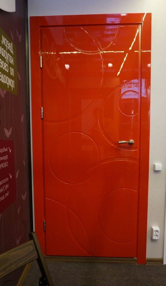 Red lacquered interior doors