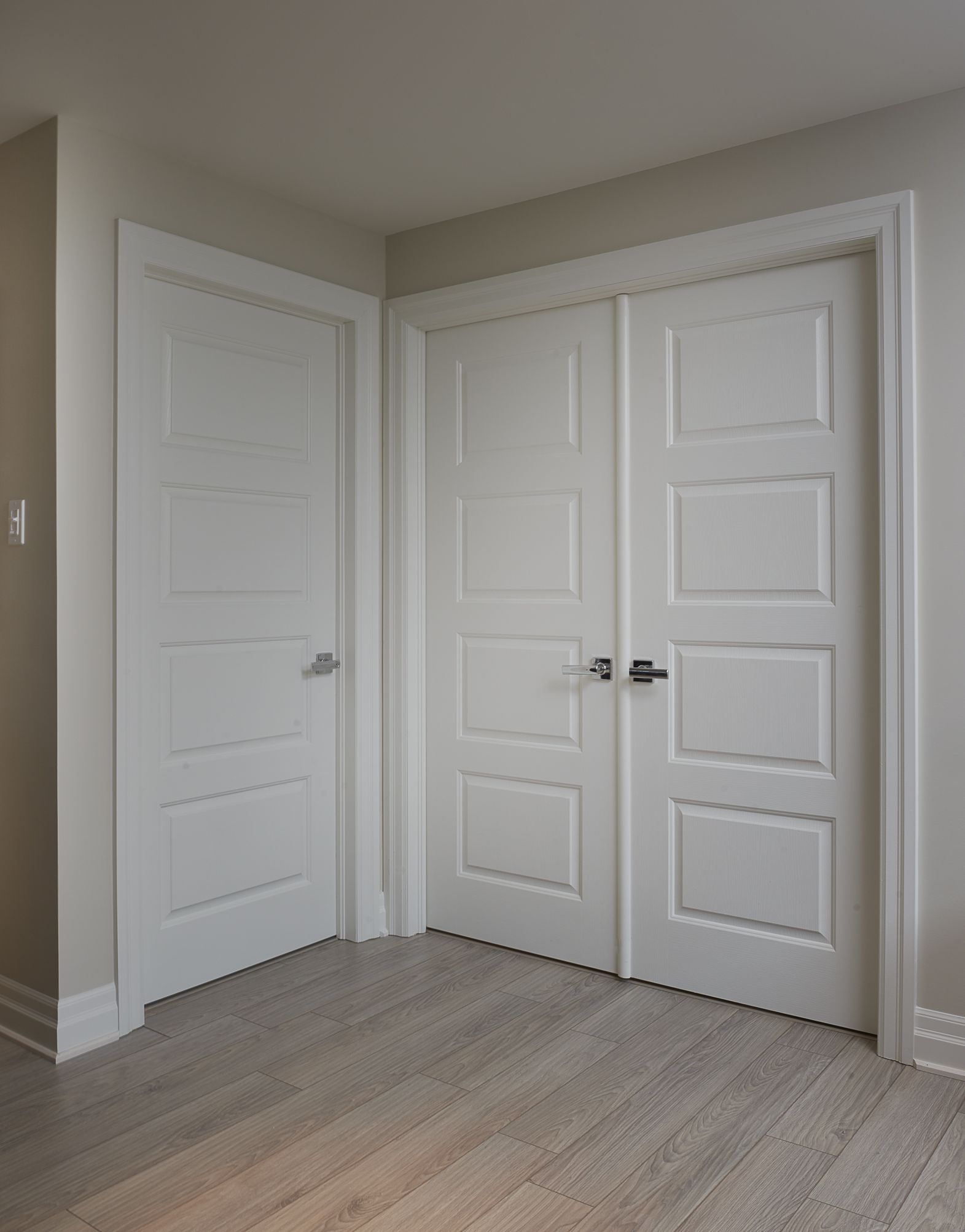 Modern white masonite doors interior