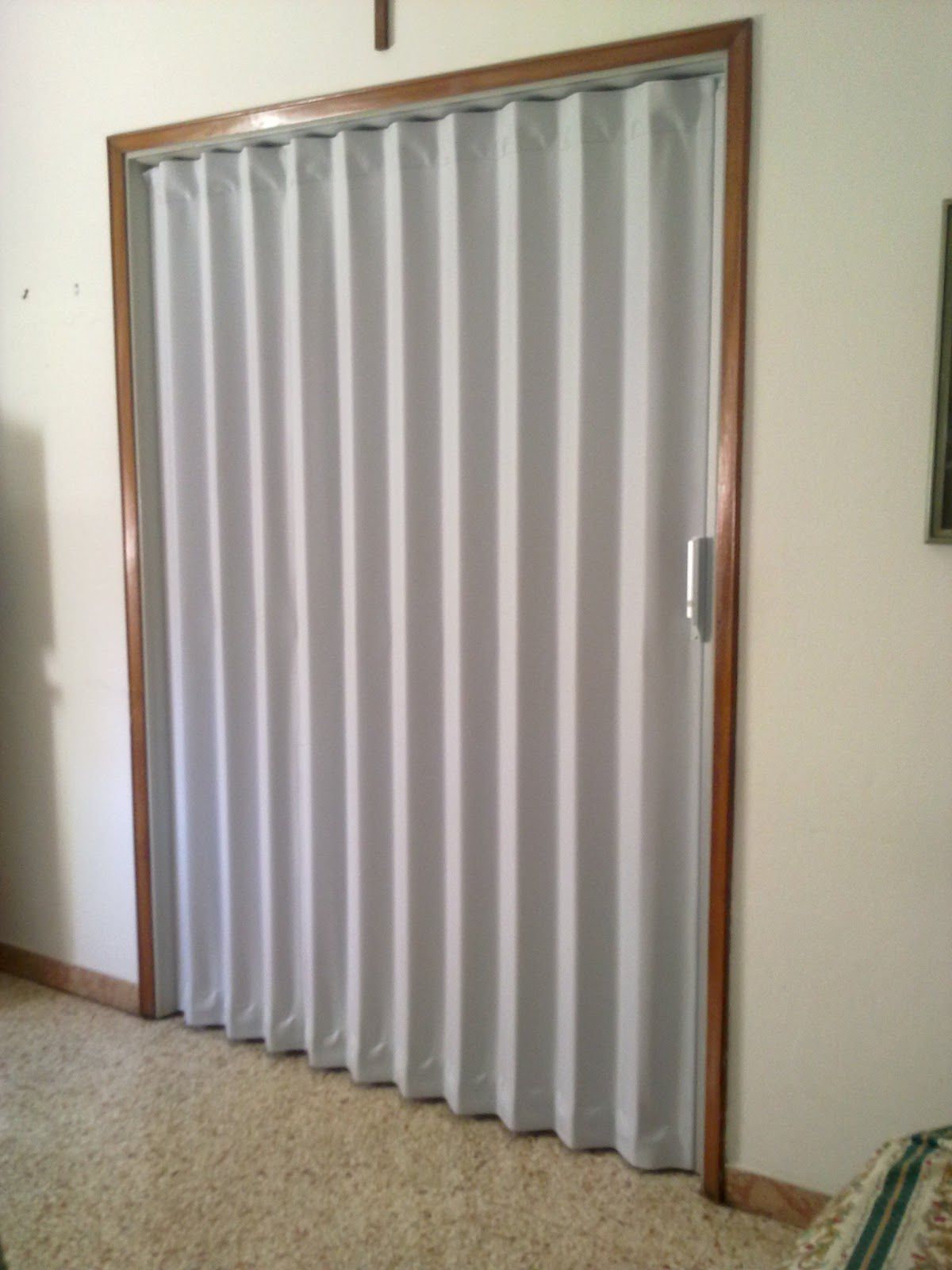 Plastic Folding Door Woodfold