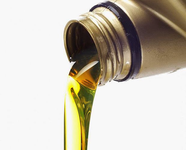 What Lubricant To Use To Silence Squeaking Door Hinges