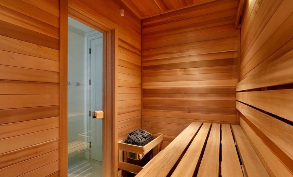 Glass door for sauna room