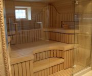 Glass sauna