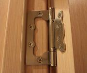 Surface-mounted hinges