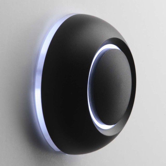 Doorbell button with lighting