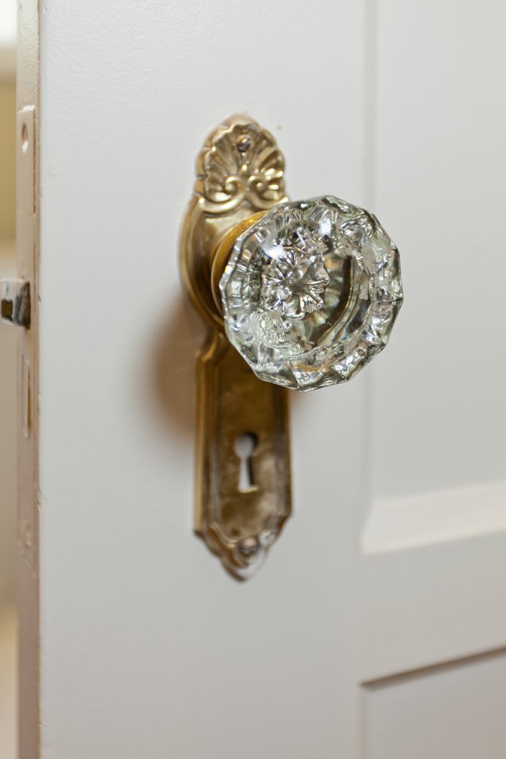 Glass crystal door knobs