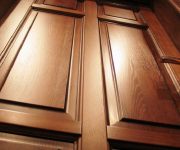 Interior doors made of oak