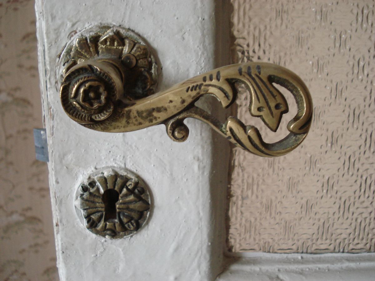 Vintage bronze door knob