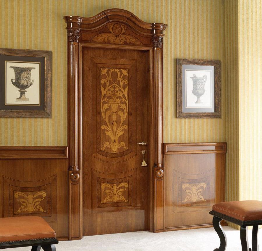 Luxury door design photo