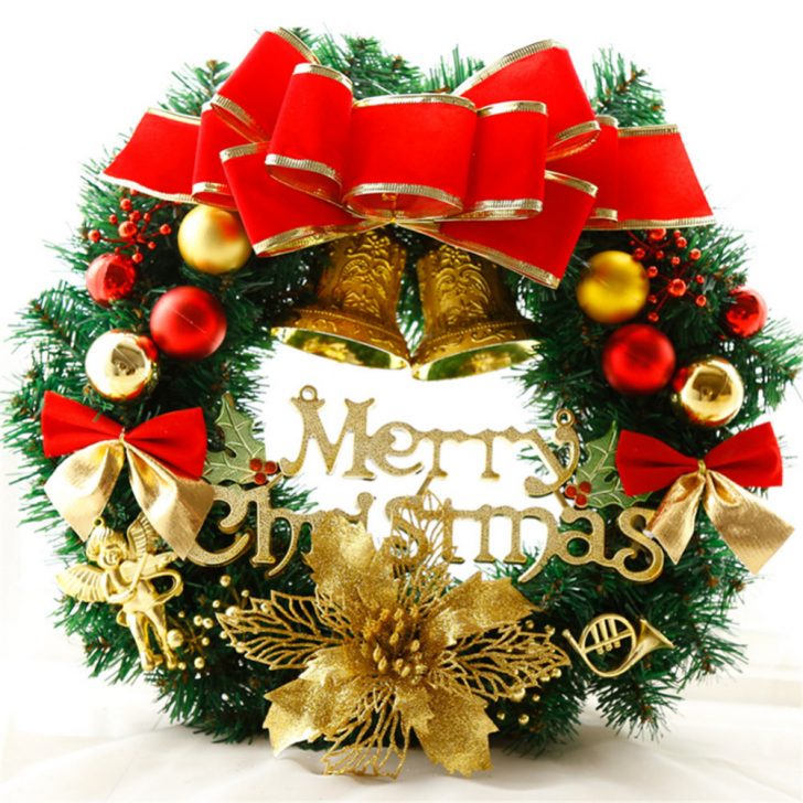 Christmas Door Wreath 728x728 - Make a New Year Wreath on a Door with your own hands