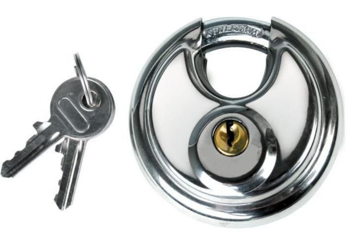 Disc padlock 728x479 - How to choose a Padlock: Types And Features