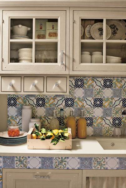 Cupboards for kitchen utensils in country style