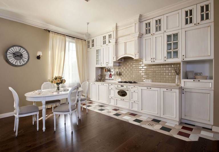 White kitchen in the style of a Provence