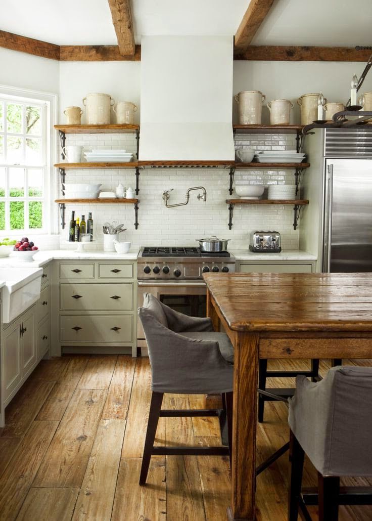 Wooden chairs – Provence Kitchen